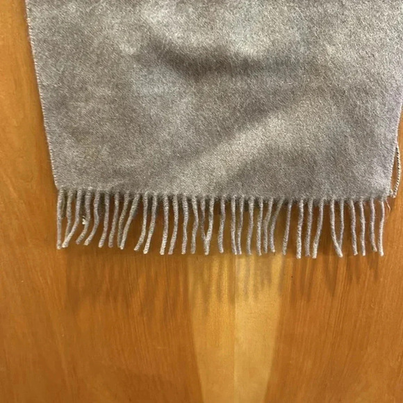 Cashmere scarf - Picture 2 of 4